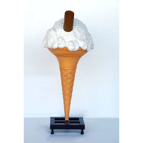Single Scoop Ice Cream with Metal Base