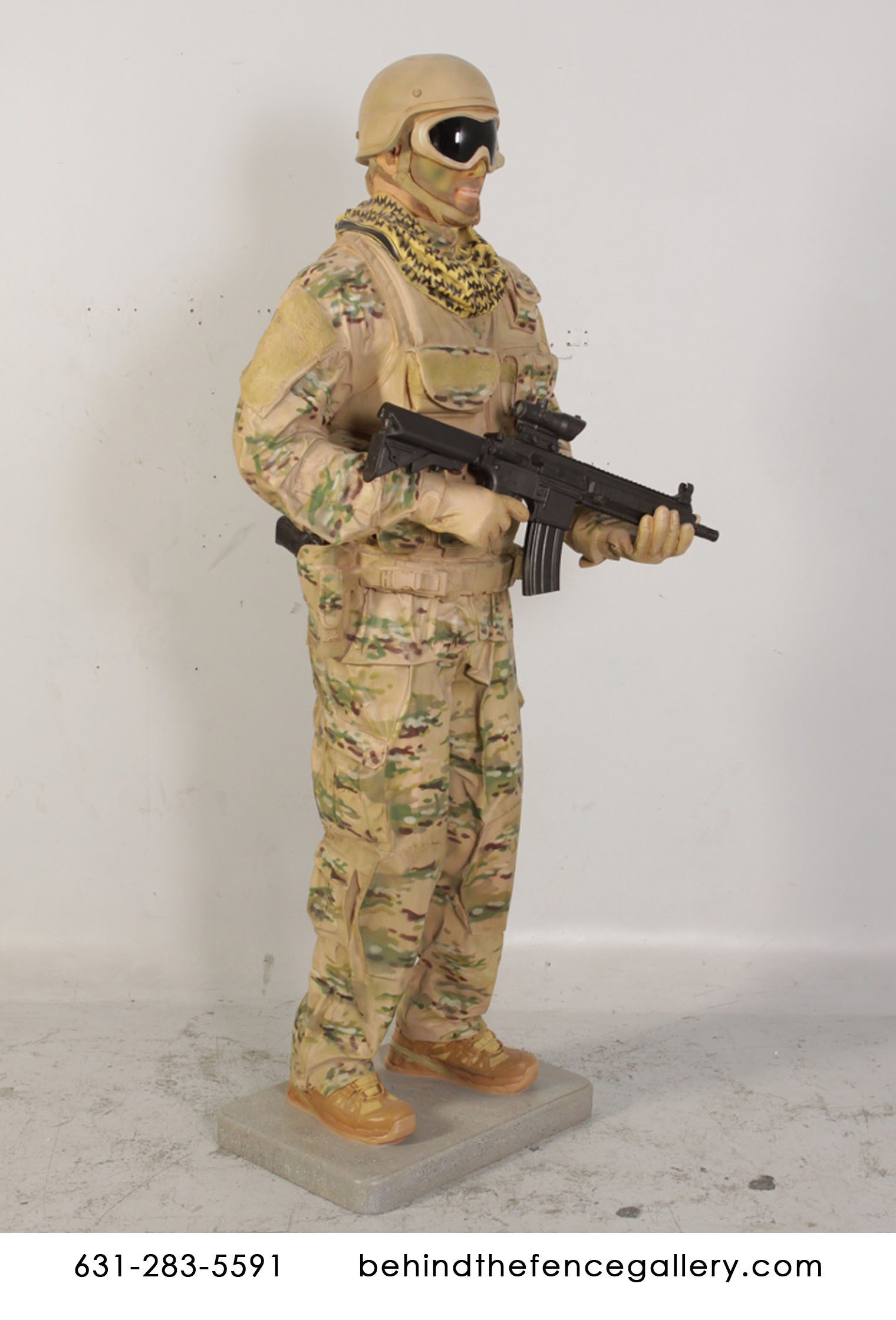 Soldier Statue Tactical Desert