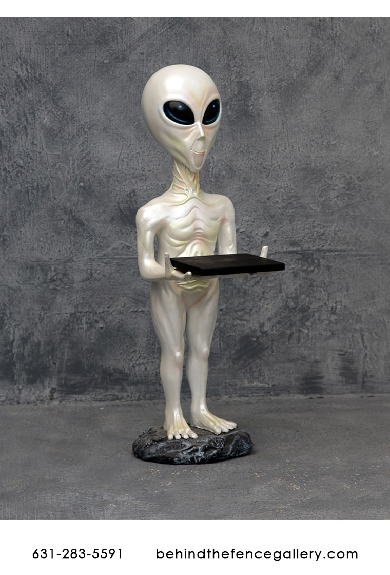 Alien Butler Statue - Click Image to Close